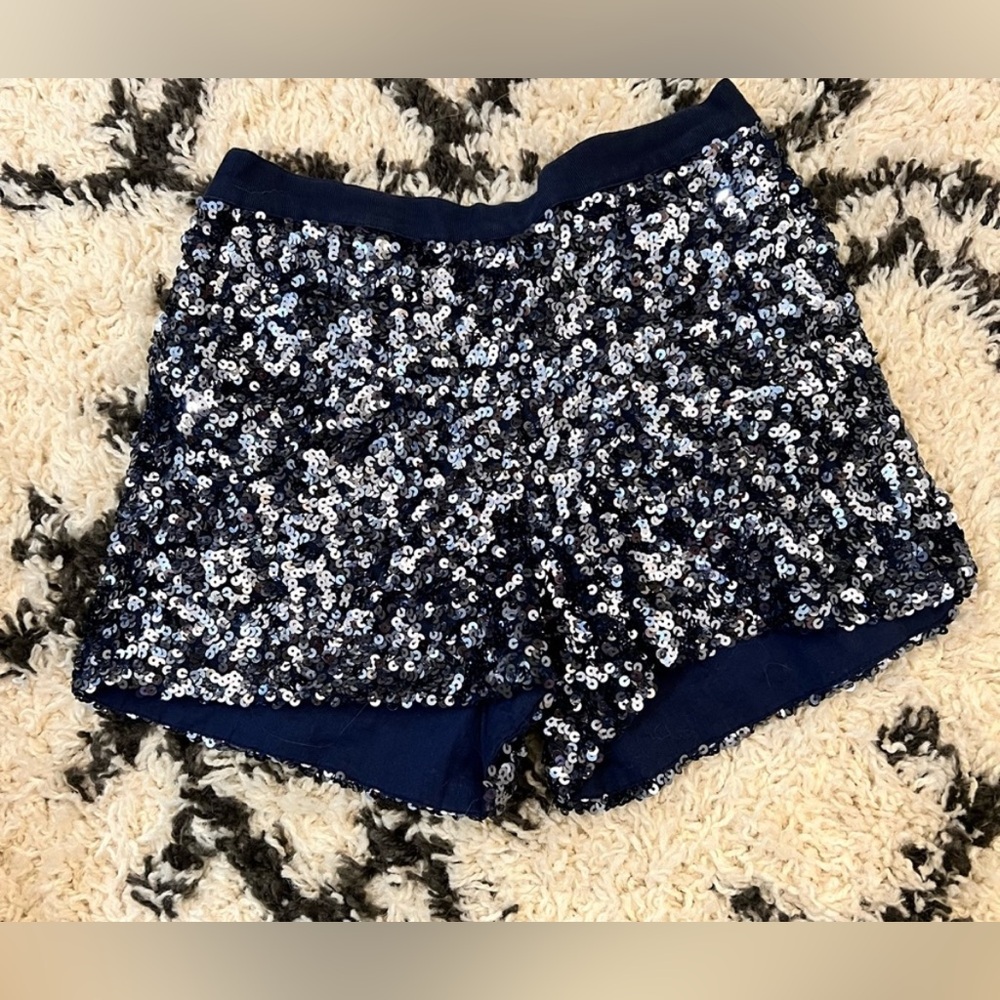 Mini Boden shorts. Size 10 girls. Super cute! Great condition.